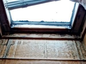 Bauschaden Baumangel Bauschäden Baumängel Dachfenster Tauwasser Schimmel mangelhafte Dämmung